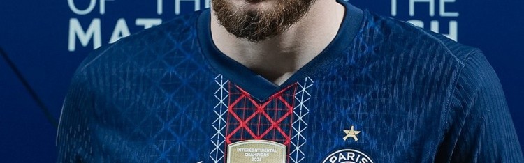 开云官网-超强个人能力打进1球！官方：K77当选2-0战胜利物浦全场最佳球员